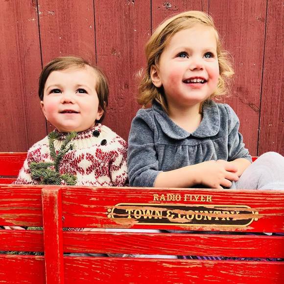 Meet your Posher, Amy - Picture 1 of 1